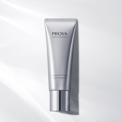 非凡国际臻妍焕采奢养洁颜霜