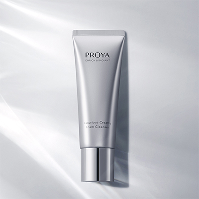 非凡国际臻妍焕采奢养洁颜霜